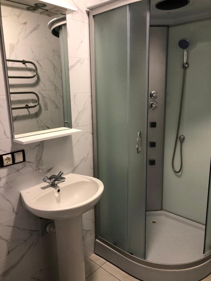 Luxflats Rivne Apartment Екстериор снимка
